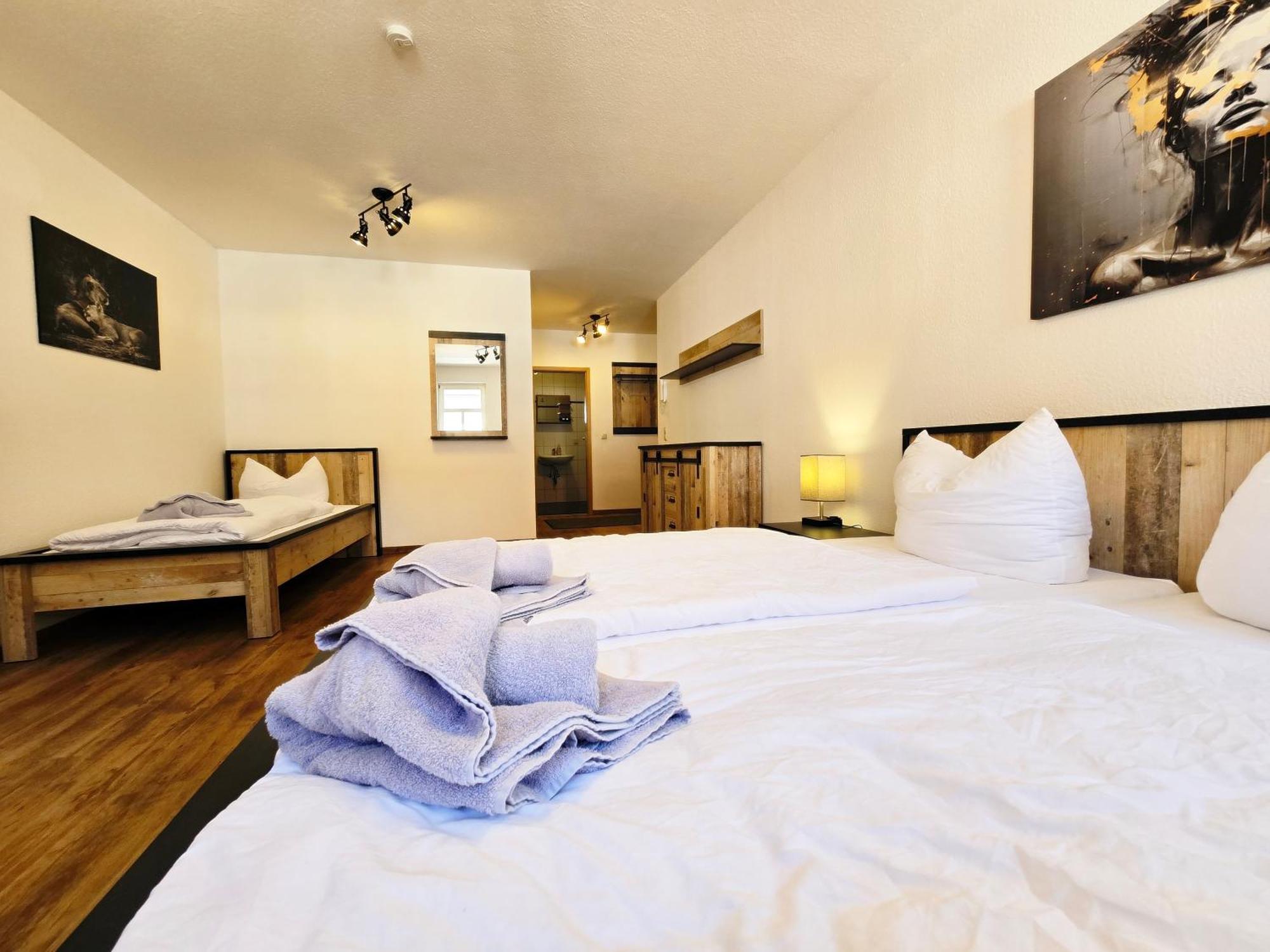 Dm Hotels & Apartments - Apartment Brueckenstr 27 Muhlhausen Bagian luar foto